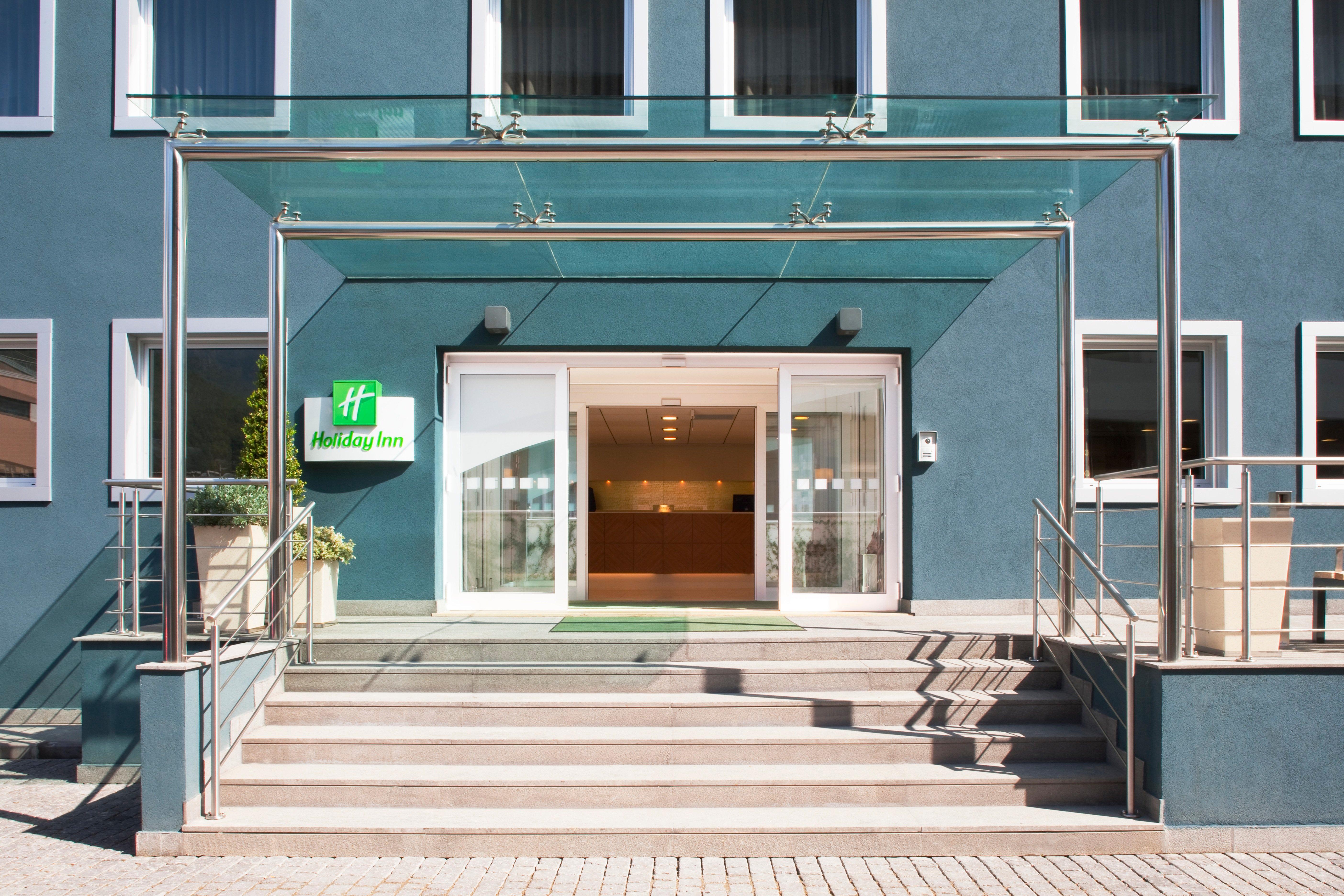 Holiday Inn Salerno-Cava De' Tirreni By Ihg Exterior photo